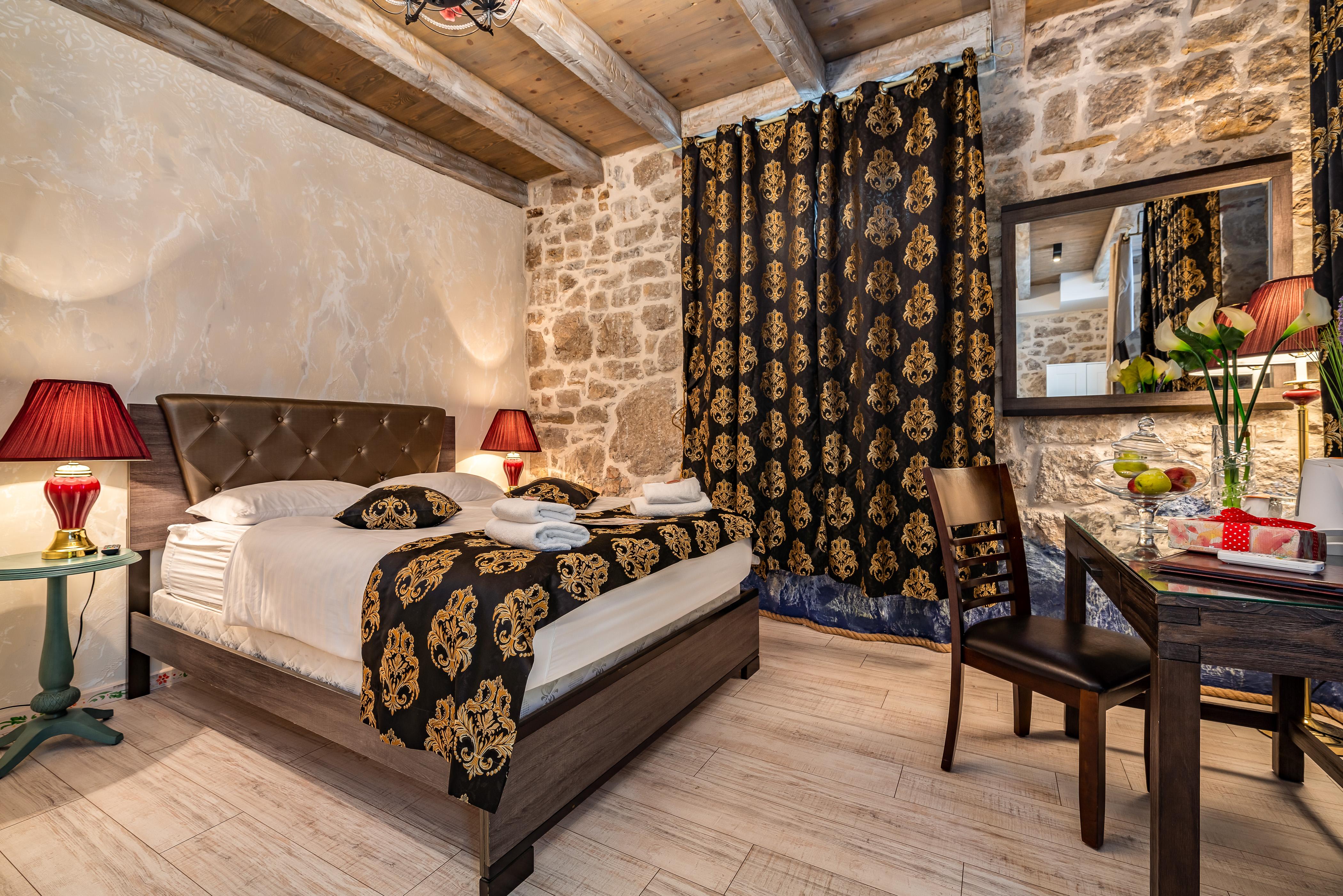 Heritage Palace Varoš Split Exterior foto